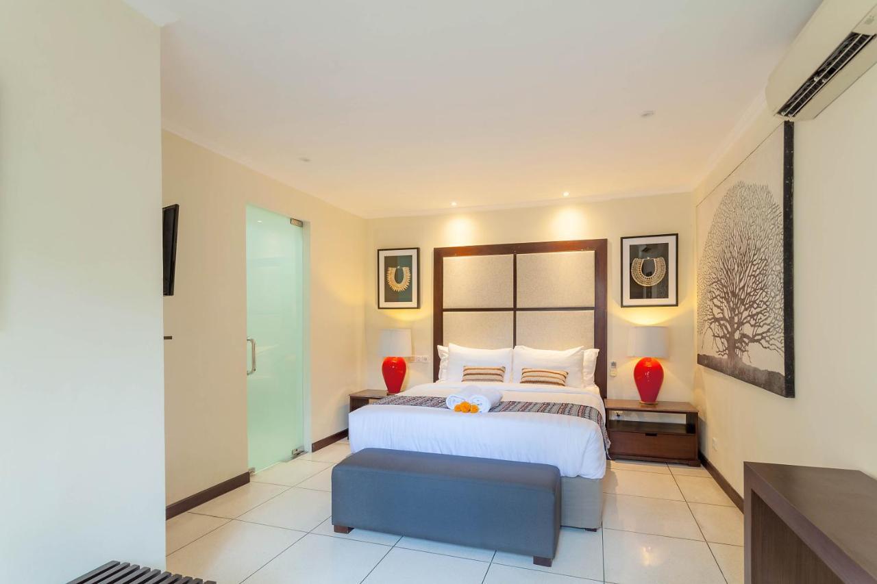 Asrina Villa'S Seminyak Exteriör bild