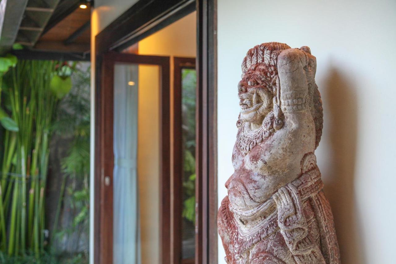 Asrina Villa'S Seminyak Exteriör bild