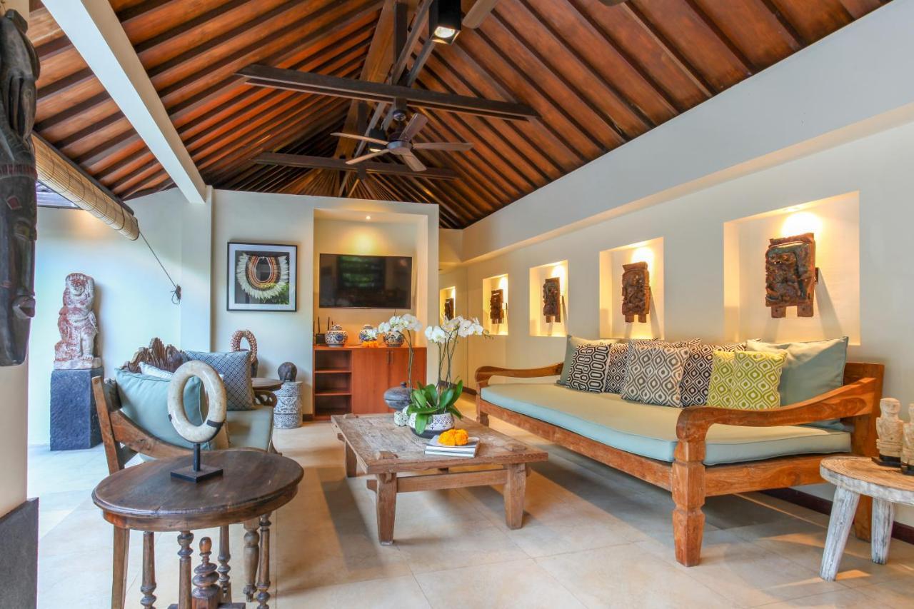 Asrina Villa'S Seminyak Exteriör bild