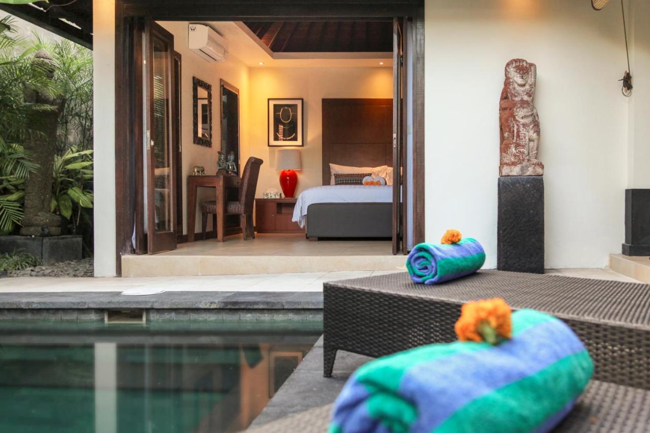 Asrina Villa'S Seminyak Exteriör bild