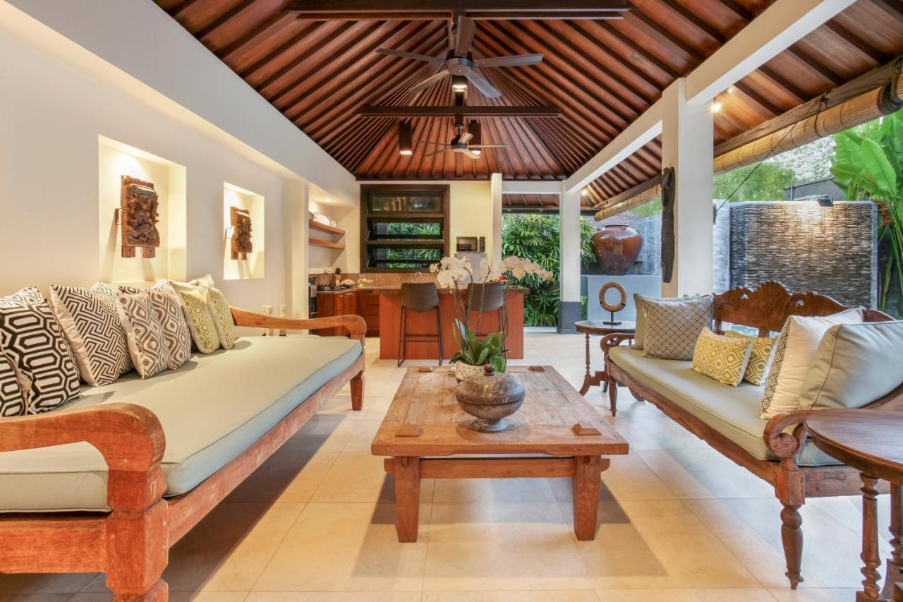 Asrina Villa'S Seminyak Exteriör bild